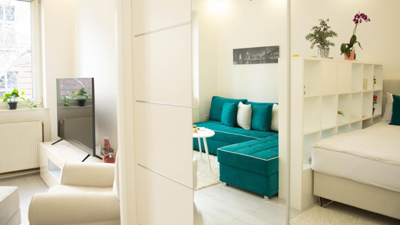 Cute And Sunny Studio - Central Location Sarajevo Exterior photo